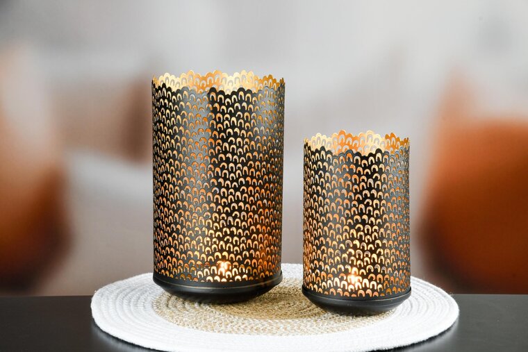 Dekoratief | Set 2 Waxinelichthouders 'Little Arches', zwart/goud, metaal, 13x13x22cm | A248201