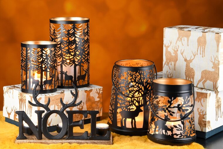 Dekoratief | Theelichthouder 'Deer Family', zwart/goud, metaal, 13x13x17cm | A248321