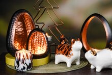 Dekoratief | Geurkaars 'Swarthy'parfum orange/kaneel, glas/wax, 8x8x8cm | A248030