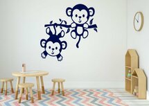 Decoratiesticker twee aapjes aan een tak donker blauw 35 x 35 cm | Rosami Decoratiestickers Decoratiesticker twee aapjes aan een tak donker blauw 35 x 35 cm | Rosami Decoratiestickers