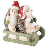 Dekoratief | Egels op slee m/kerstmuts, resina, 14x8x14cm | A235898 Dekoratief | Egels op slee m/kerstmuts, resina, 14x8x14cm | A235898